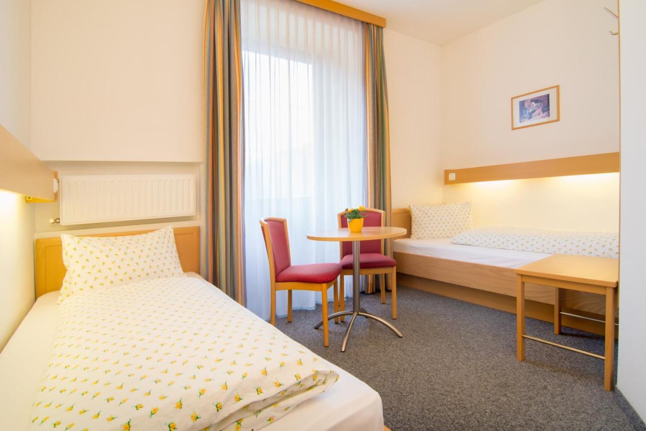 Hotel Gasthof Stefansbruecke Mutters Екстер'єр фото